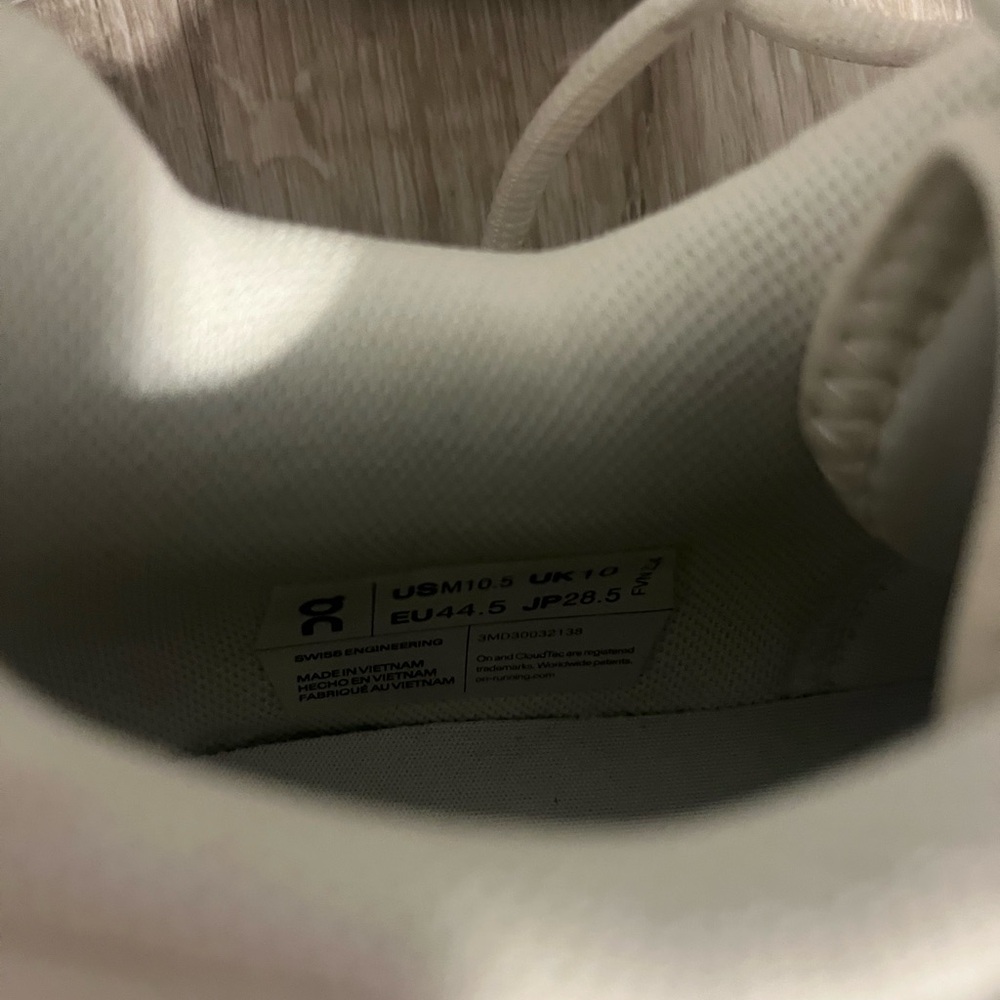 THE ROGER Clubhouse Shoe - Picture 4 of 4